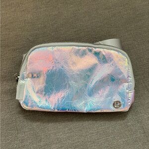 NWT Lululemon iridescent everywhere belt bag